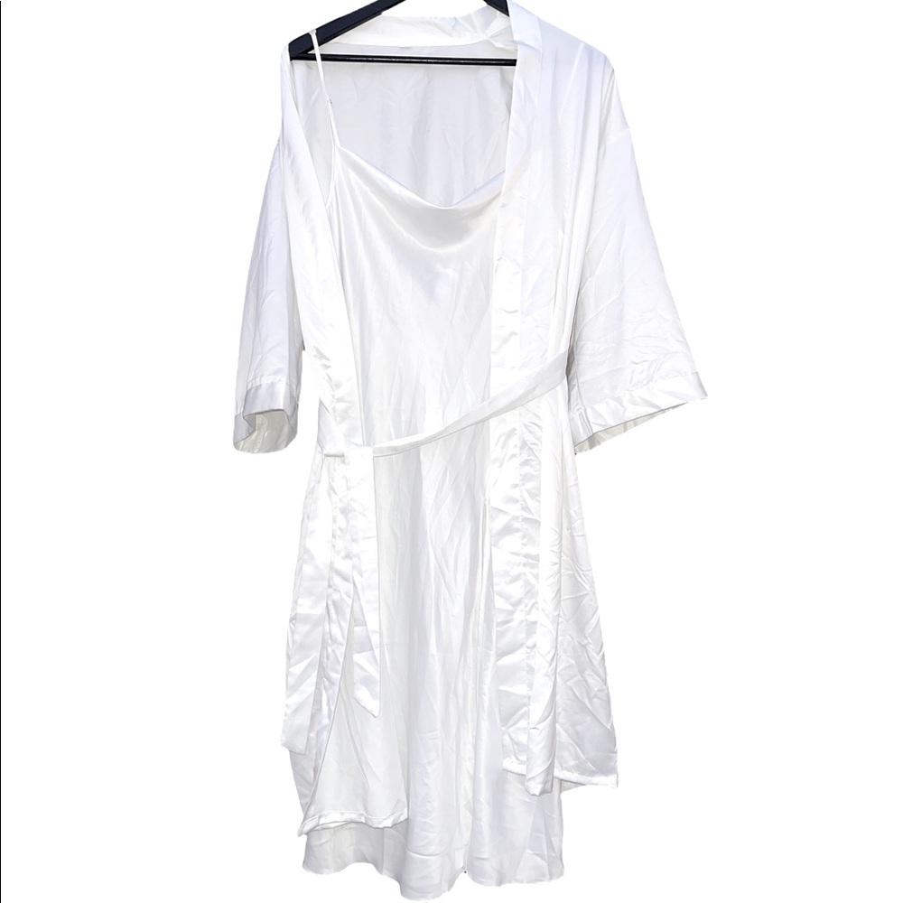 Silk/satin white robe and midi night gown